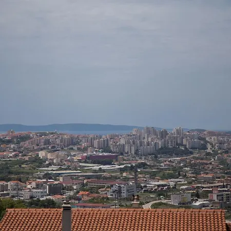 Gem Casa de Férias Mravince