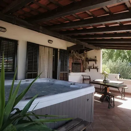 Gem Casa de Férias Mravince
